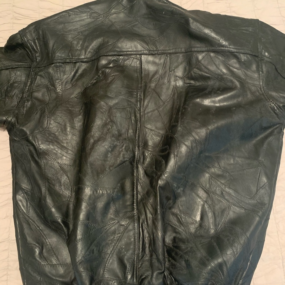 leather jacket - Picture 6 of 7